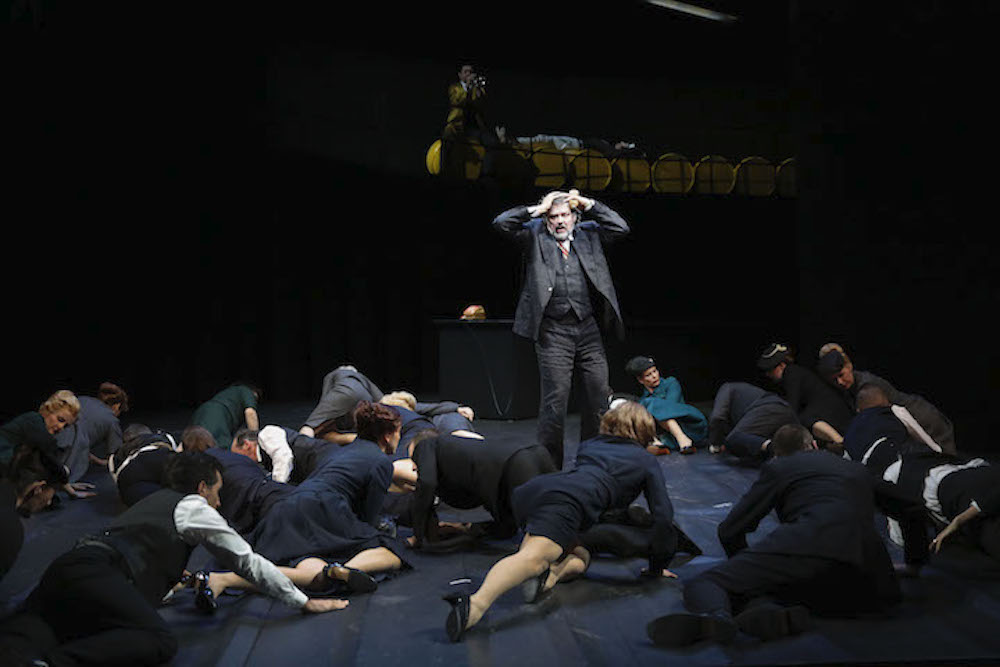 Biedermann und die Brandstifter - Claudia Meyer - Konzert Theater Bern - Bild