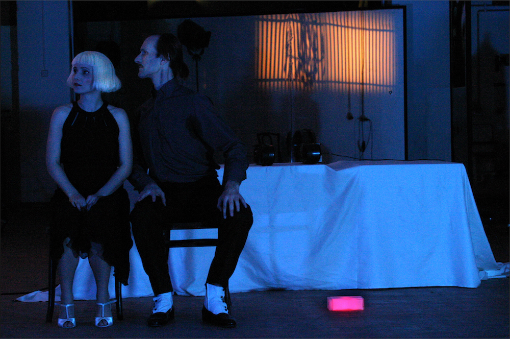 Die Zahl der Liebe ist drei - Claudia Meyer - Deutsches Nationaltheater Weimar - Bild