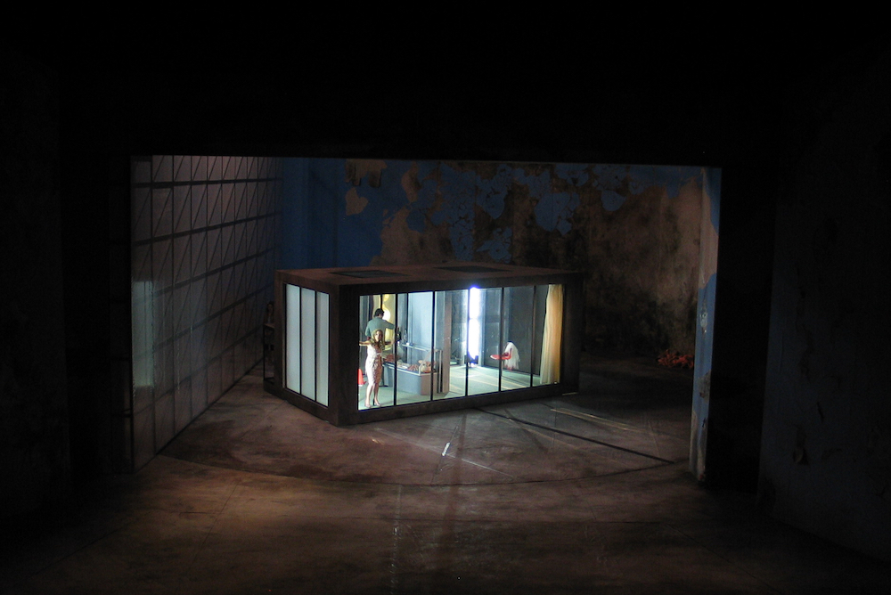 Hamlet – no roof access - Claudia Meyer - Deutsches Nationaltheater Weimar - Bild